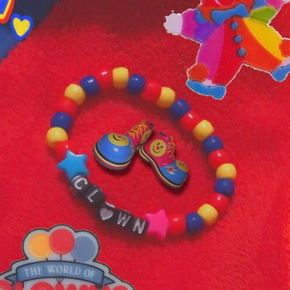 CLOWN CANDY BRACELET - Picture 1 of 2